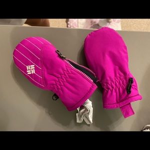Pink Columbia infant mittens